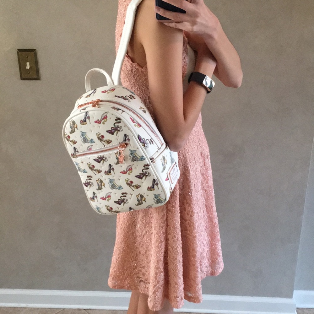 Loungefly Disney princess shoes backpack - Picture 3 of 8
